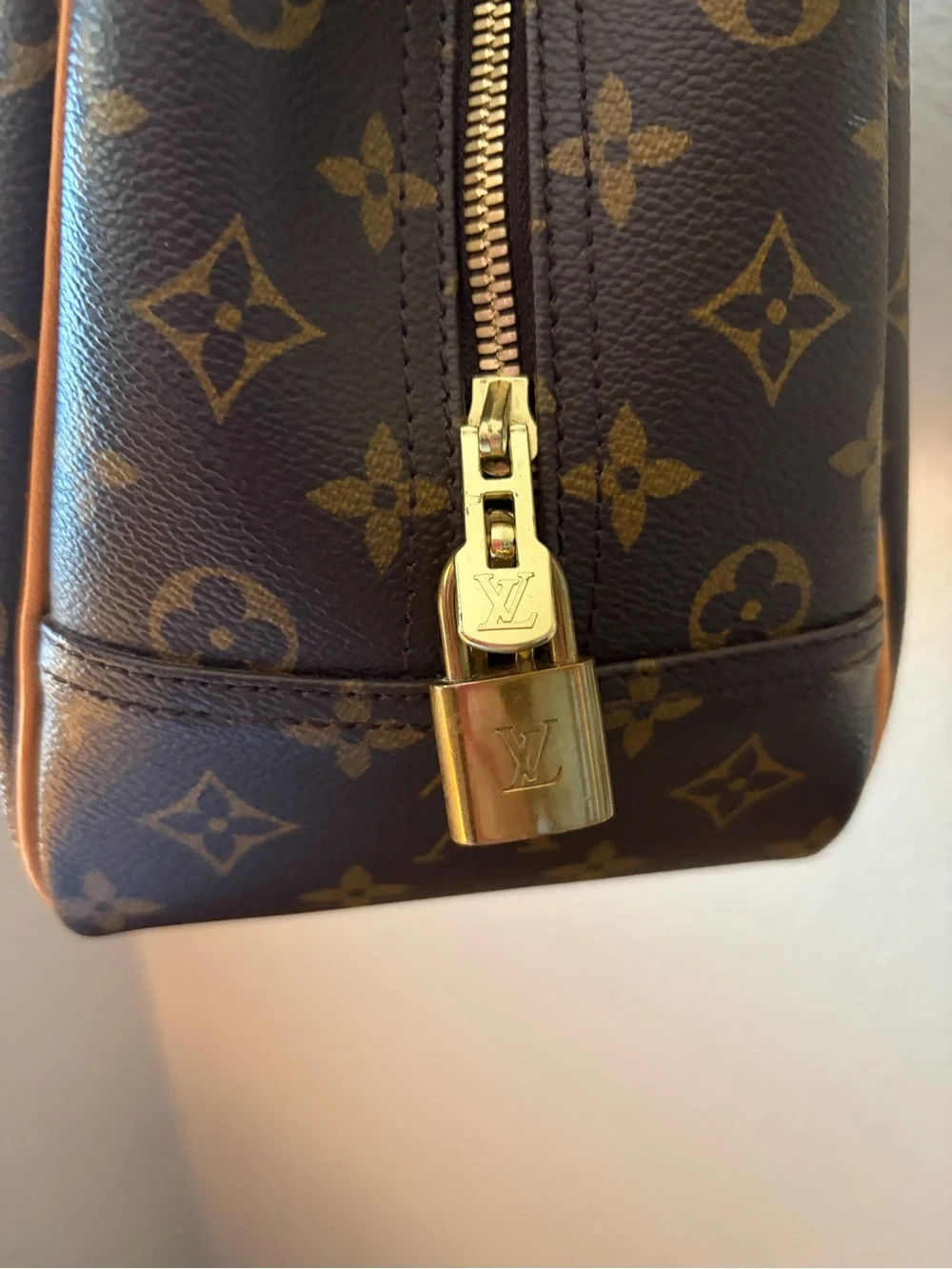 2004 Louis Vuitton Deauville